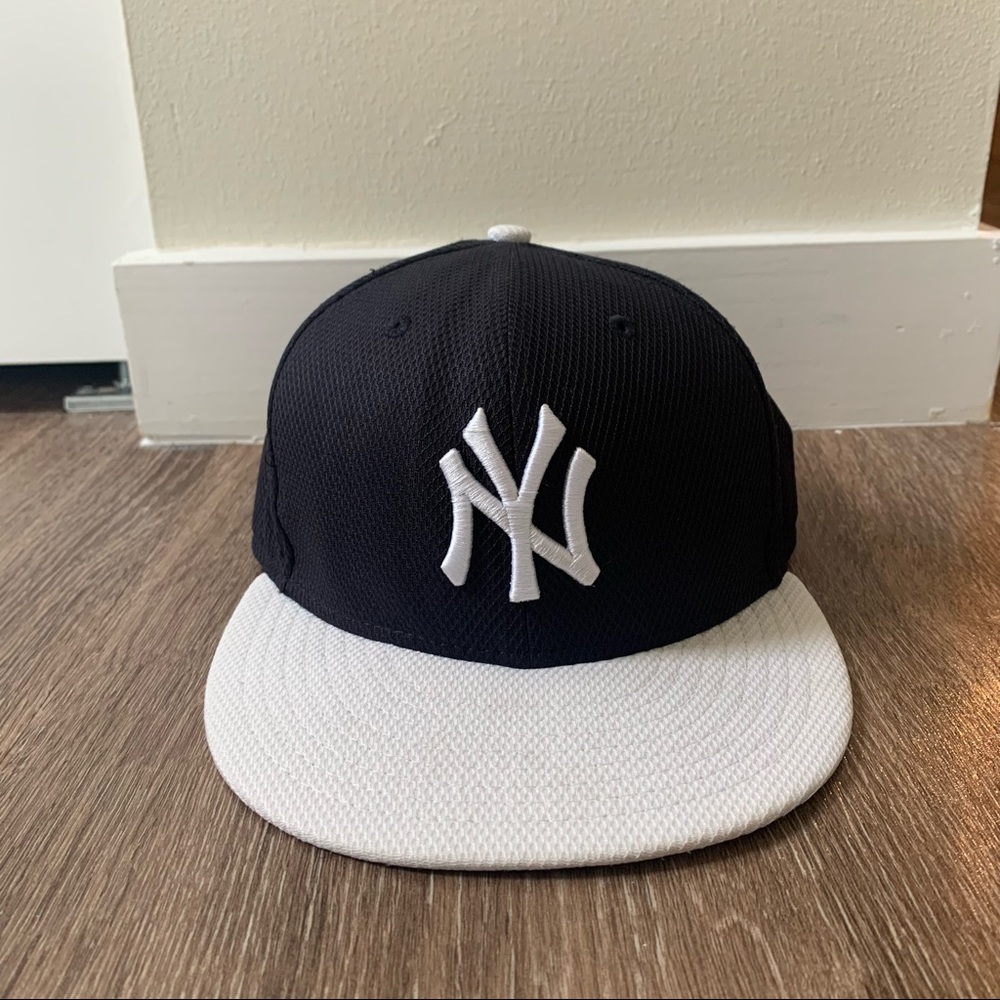 New York Yankees New Era Fitted Hat